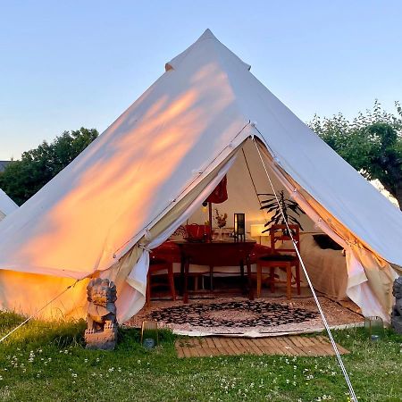Hotel Soerby Glamping Klockrike Exterior foto