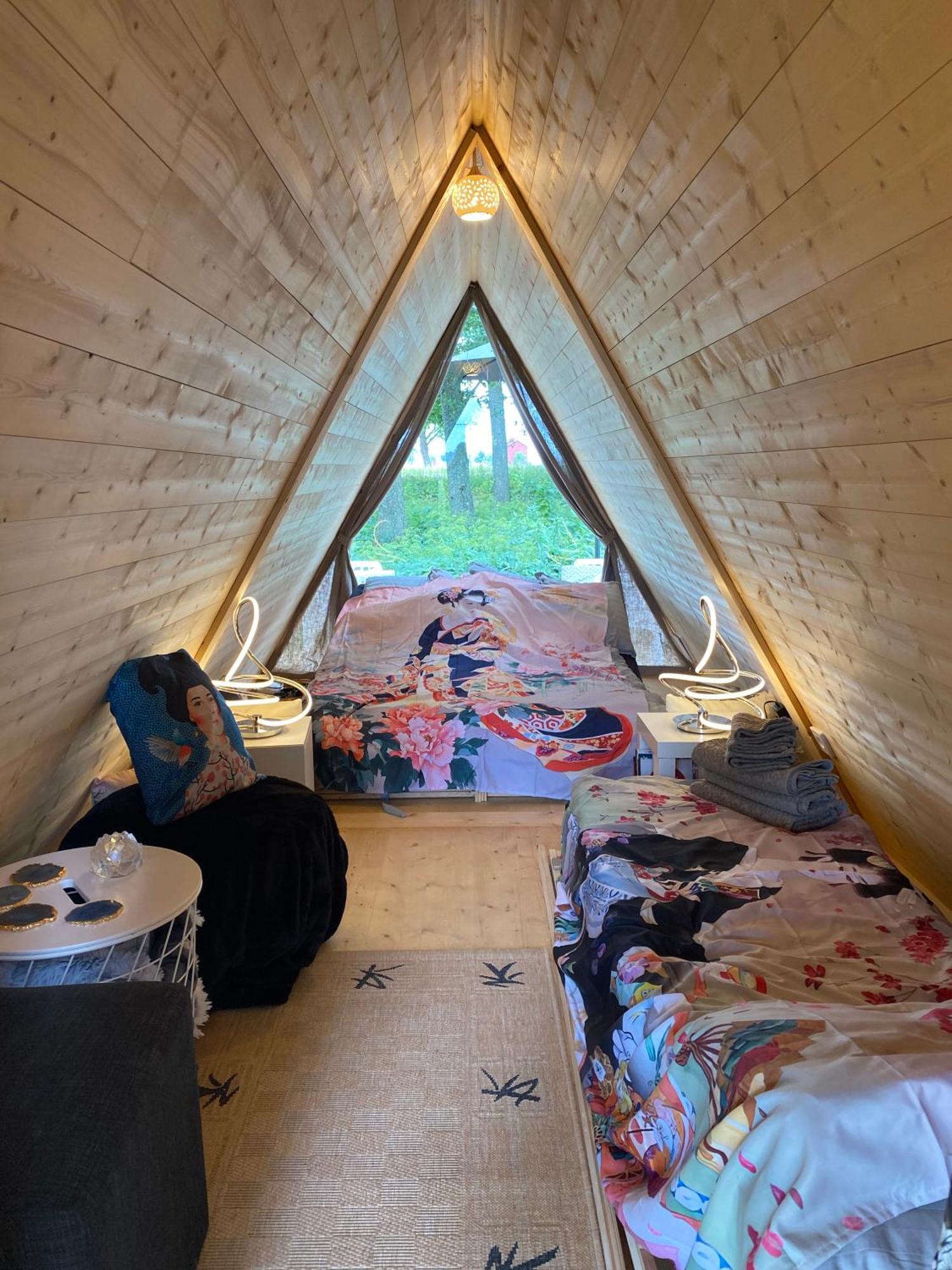 Hotel Soerby Glamping Klockrike Exterior foto