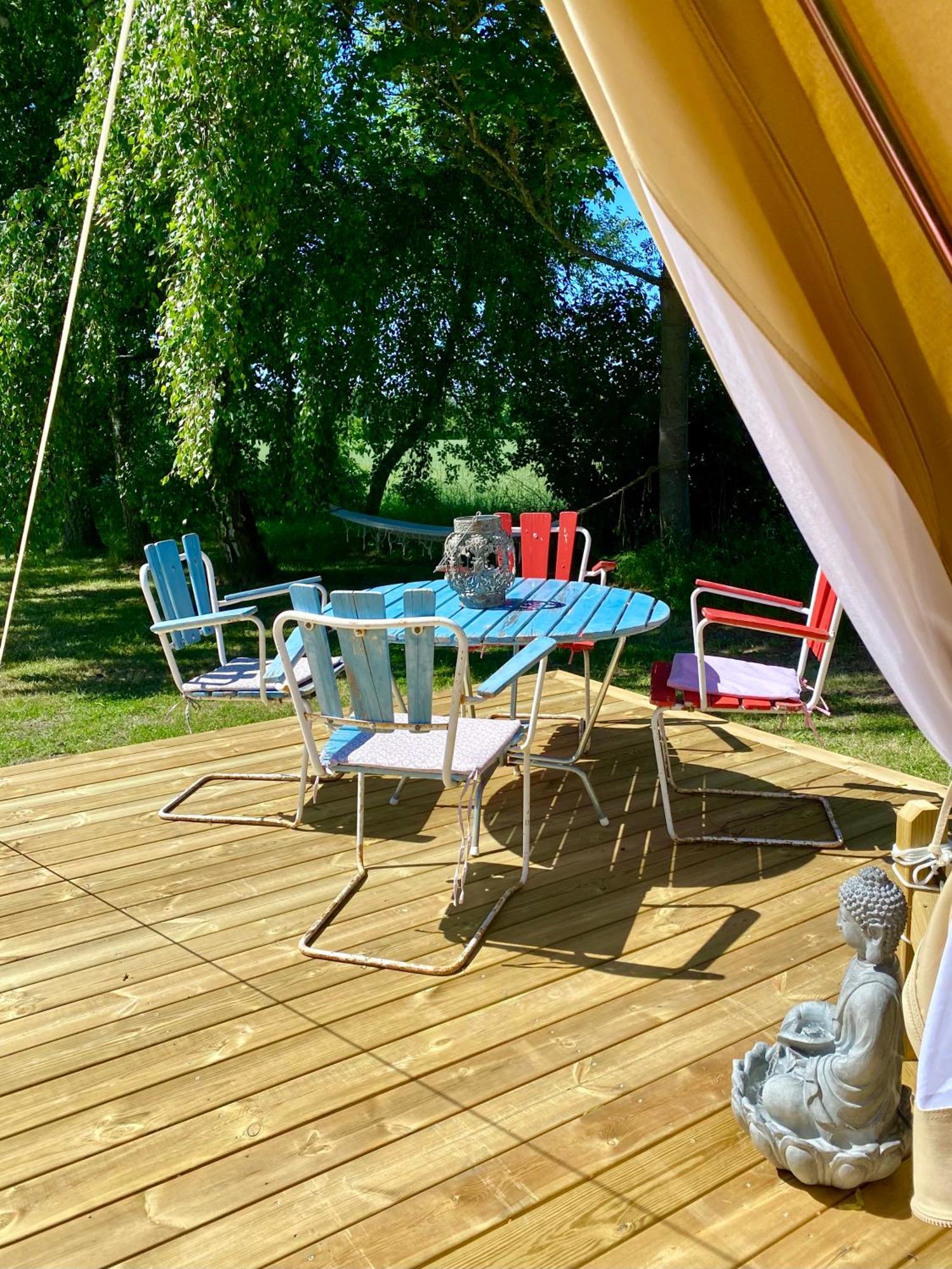 Hotel Soerby Glamping Klockrike Exterior foto